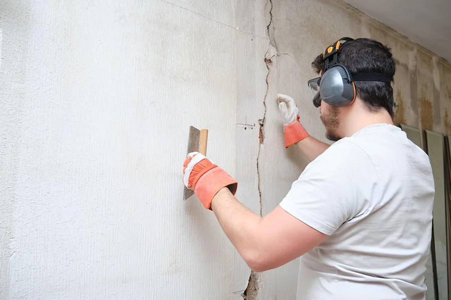 Cracked Wall / Structural Repair